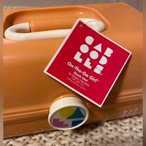 Caboodle Makeup “on the go” case with mirror BRAND NEW